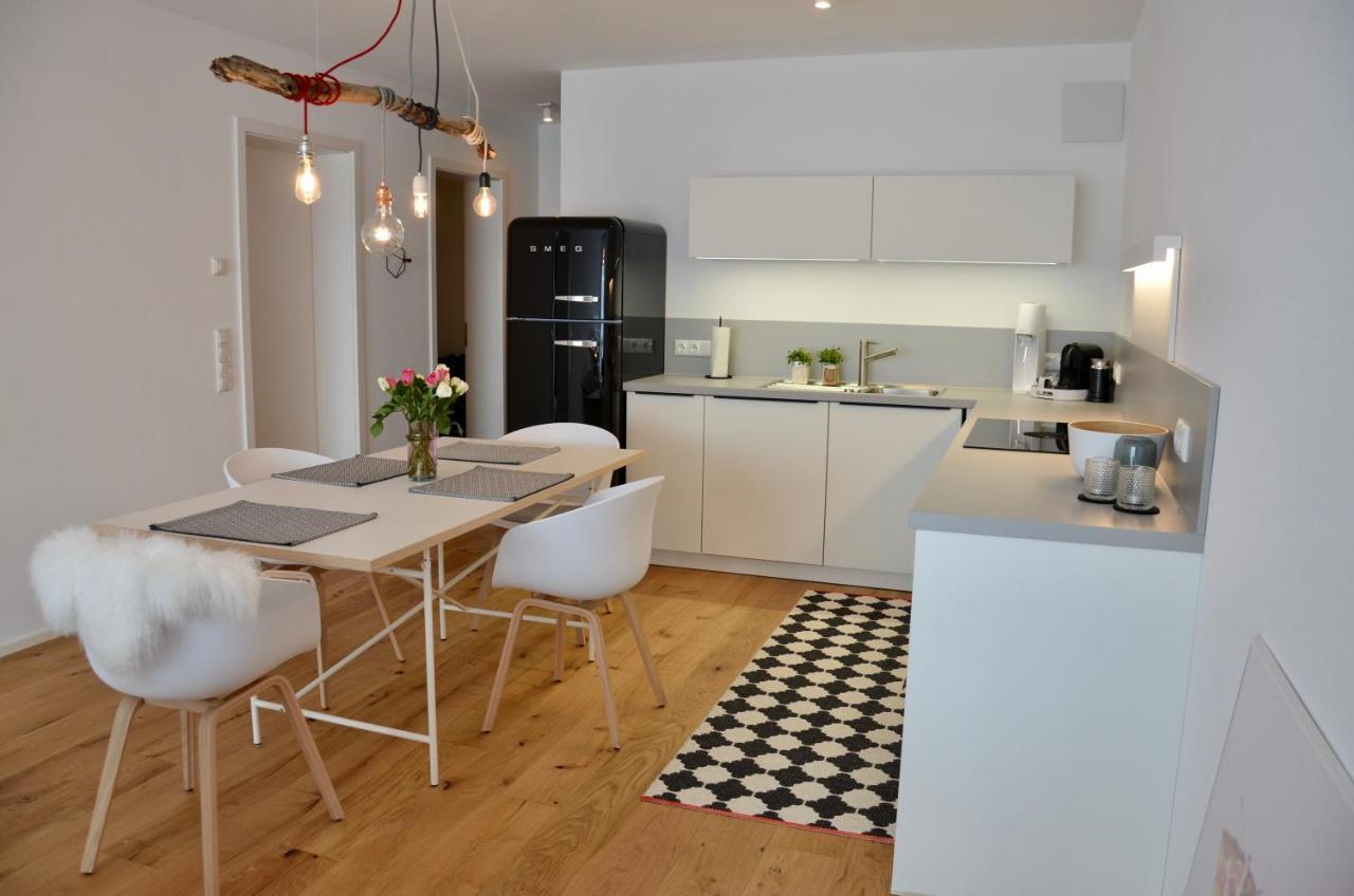 Blickinsgruen Apartment Friedrichshafen Bagian luar foto
