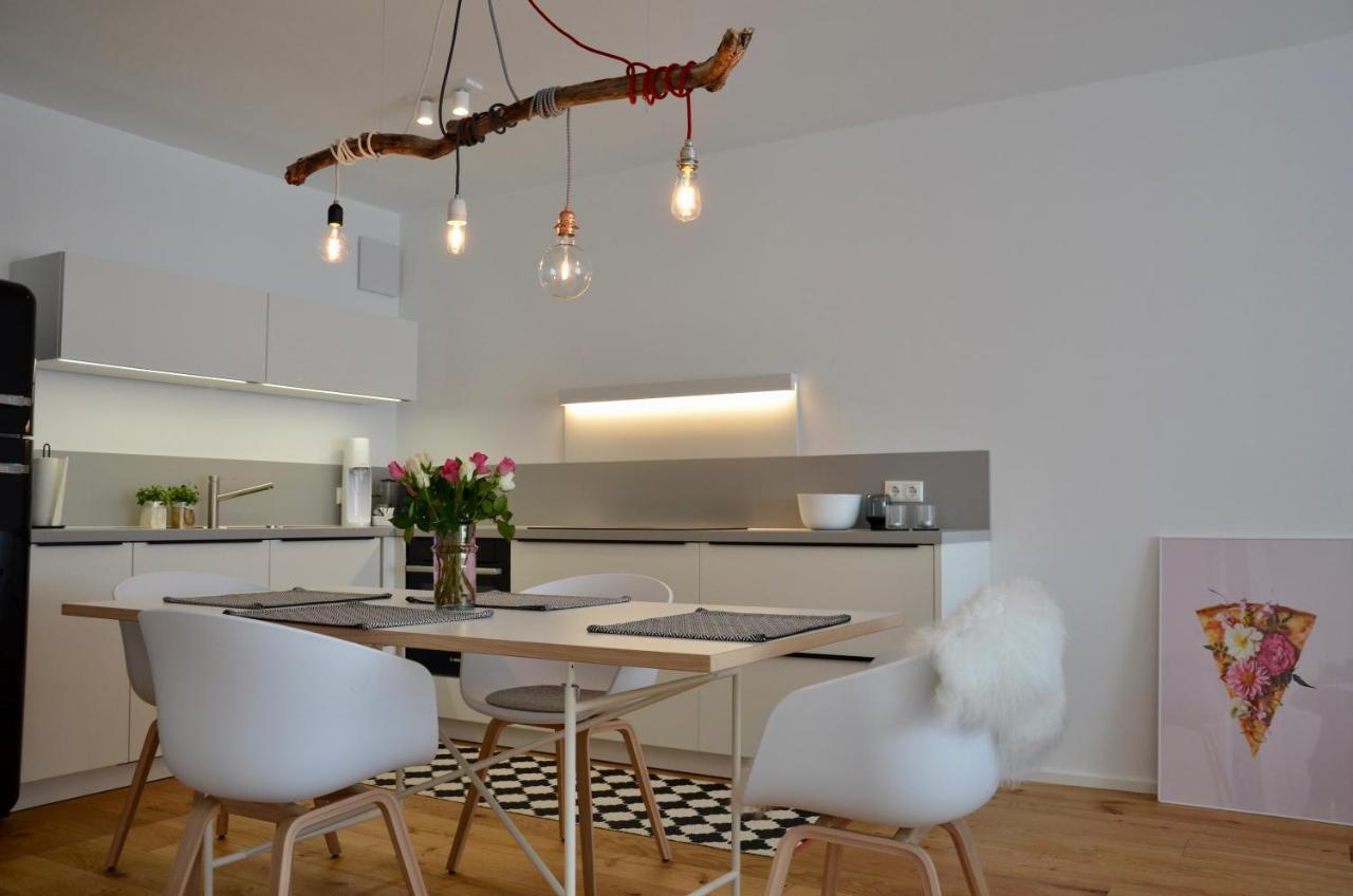 Blickinsgruen Apartment Friedrichshafen Bagian luar foto